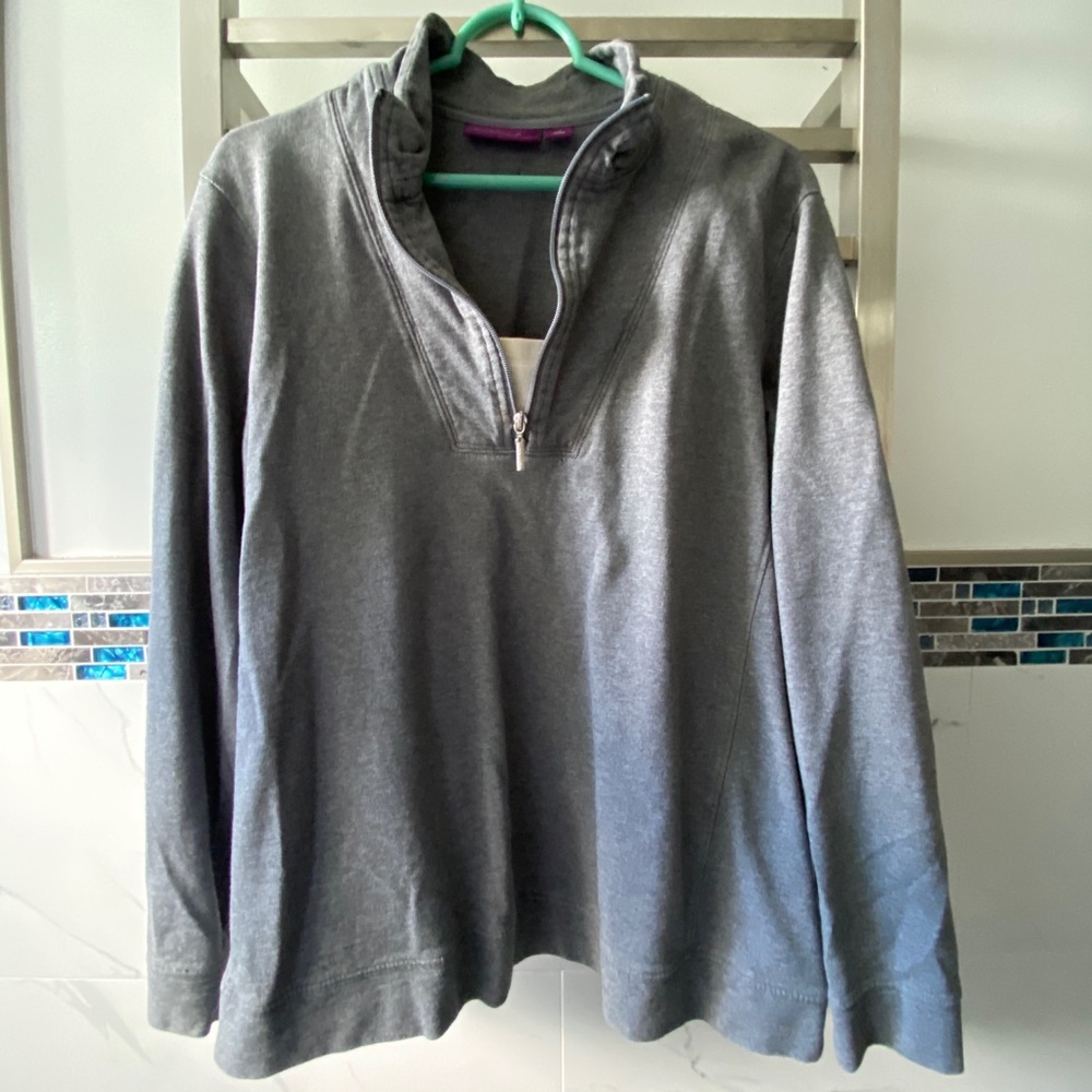 DONATED Gloria Vanderbilt Sport pullover 2x